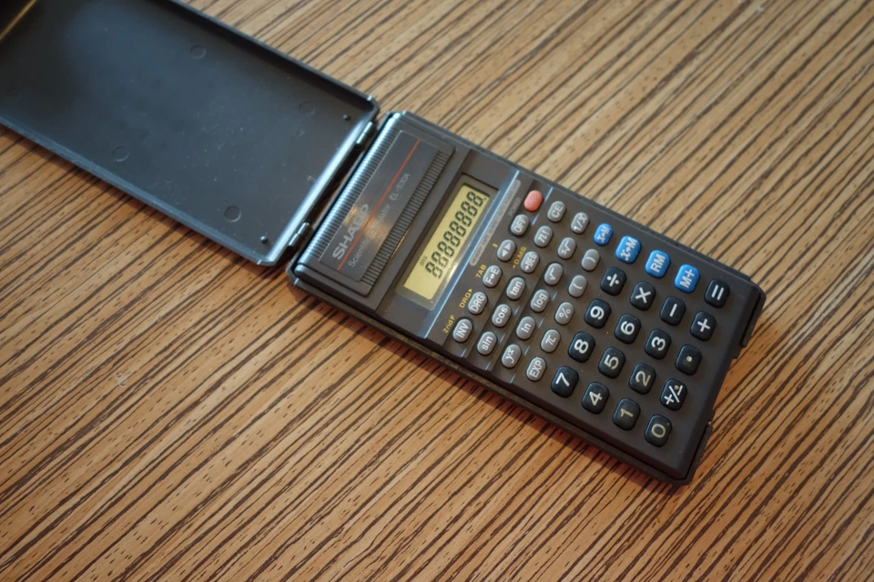 Taschenrechner Sharp Elsimate Ec 530 A    Altgerät (22) - Bild 2 von 3