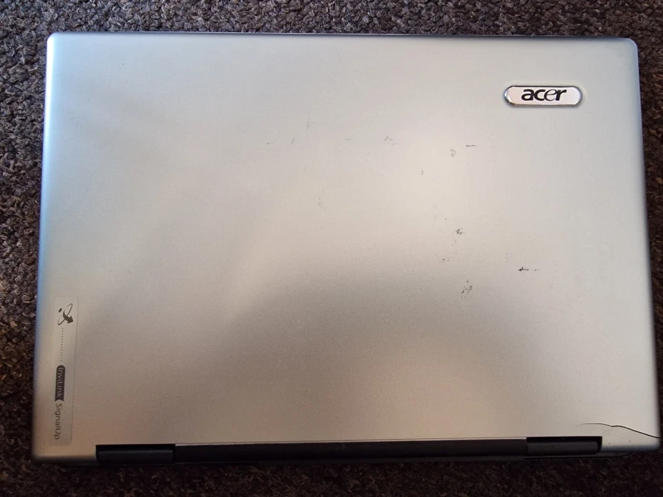 Vintage Acer Travelmate 2420, Intel Celeron M Procesor, Model MS2180, Read Descr - Image 2 of 4