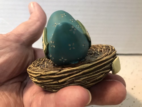 Keramik Vogel Figuren 2er Set blau gelb sitzend auf Nest "DU BIST GELIEBT" - Bild 5 von 6