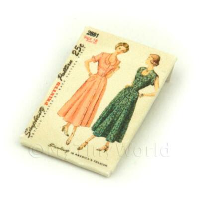 Puppenhaus Miniatur Simplicity Kleid Muster Paket 