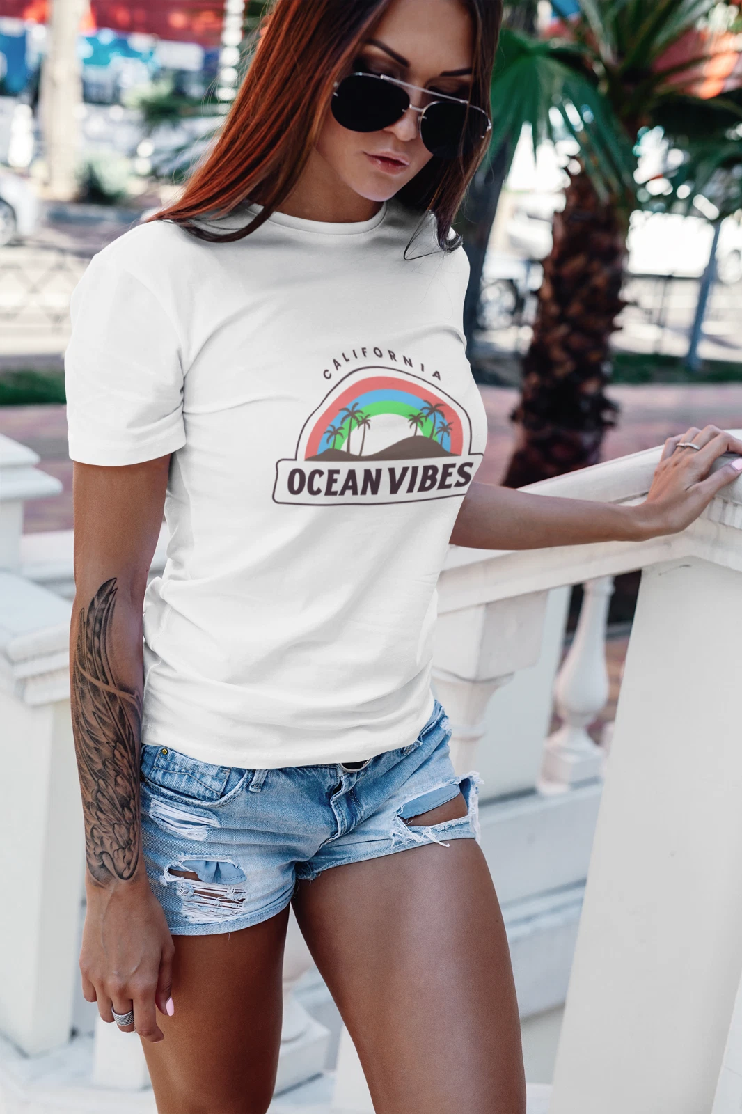California Beach Vibes Ocean Surf Rainbow Womens Mens Unisex Short-Sleeve TShirt