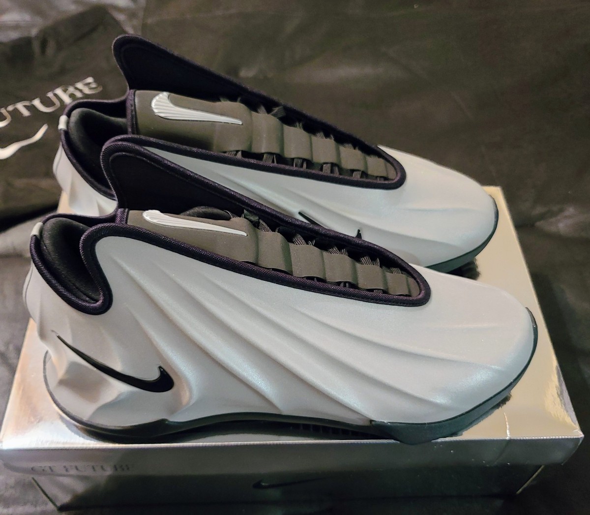 Nike GT Future Fire FZ5590-800 Men's Size 11.5 Brand New | eBay