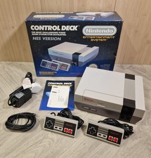Nintendo Entertainment System NES Version Console Control Deck Boxed - VGC