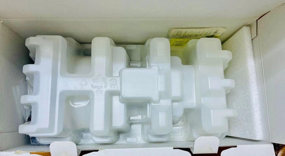 Tamron SP 150-600mm f/5-6.3 Di VC G2 for Nikon ((Never Used)) - Image 2 of 4