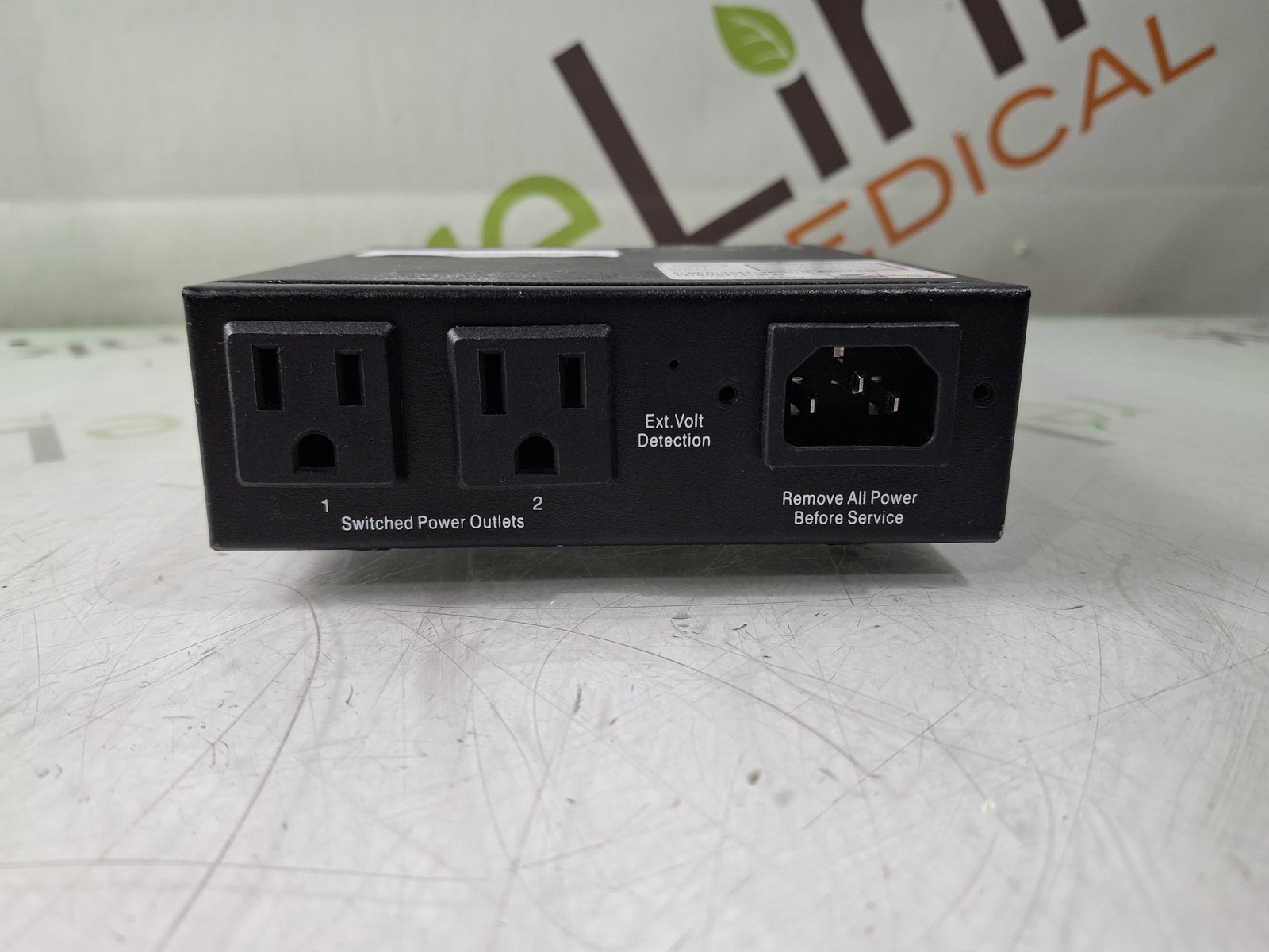 Synaccess netBooter Power Distribution Unit