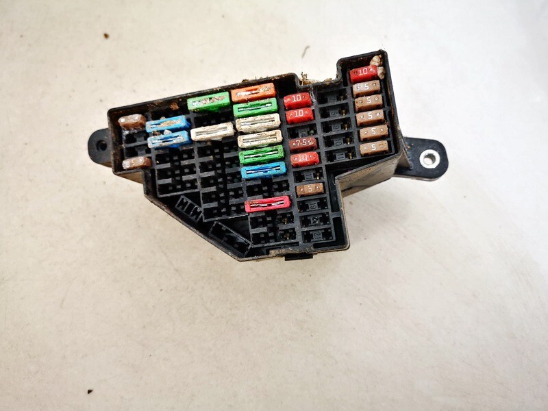 1K1941824 Fuse box for Skoda Octavia UK1414324-00 | eBay