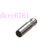 BALLUFF BES 516-325-E5-C-S4 New