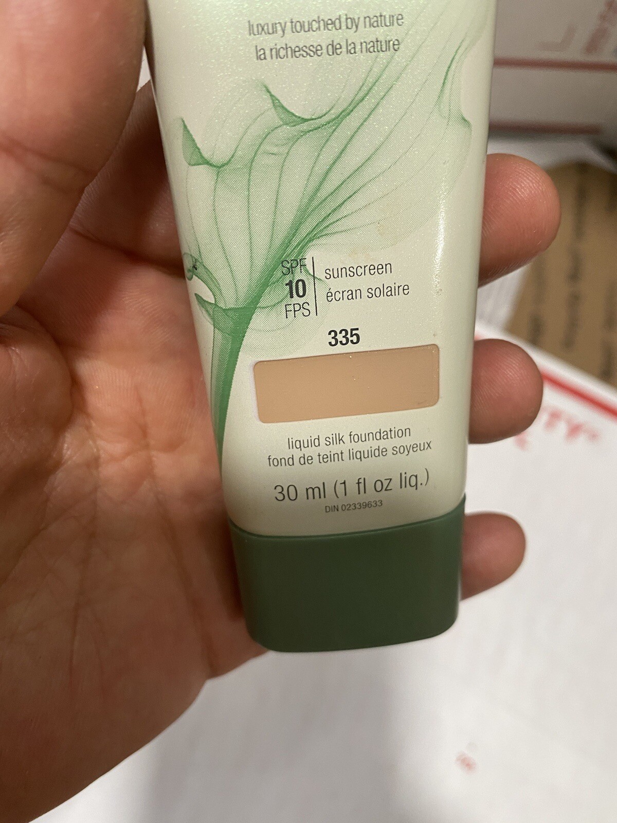 CoverGirl NatureLuxe Silk Foundation 335 Dune Discontinued 2012 eBay