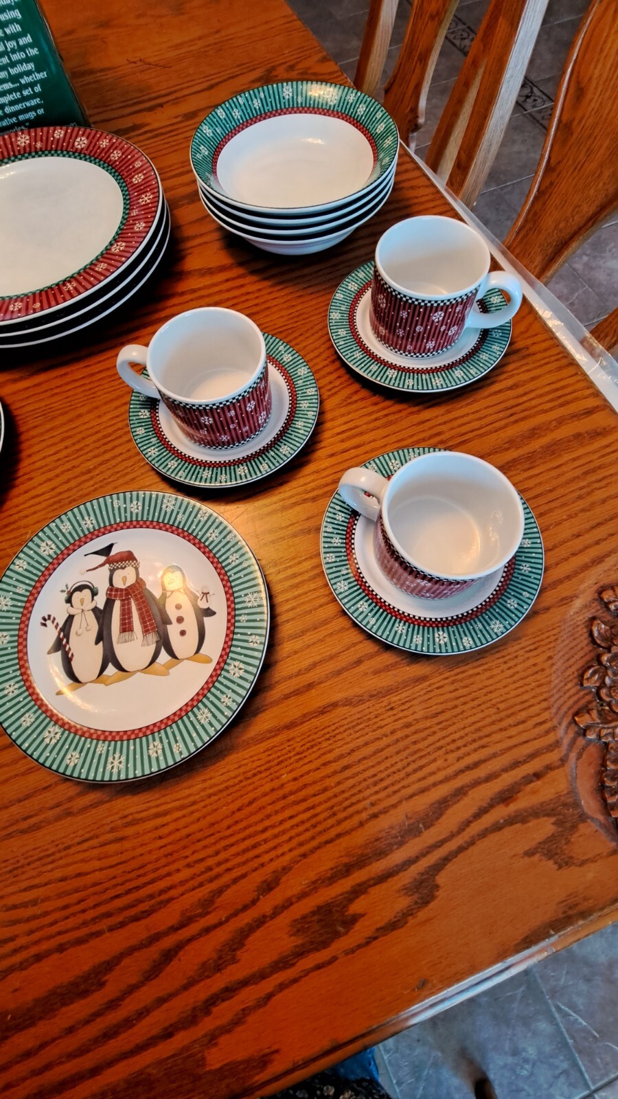 Debbie Mumm Christmas Penguins 20 Piece Dinnerware Set Sakura In Box