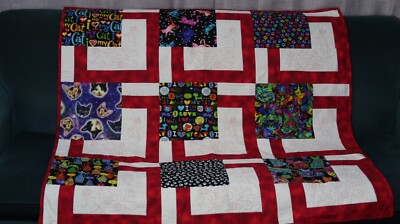 Handmade Red And White Quilt- Celestial CATS-Cozy Lap Throw blanket-Granny Core