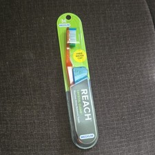 REACH Crystal Clean Regular Toothbrush Medium Bristles with Brush Cap