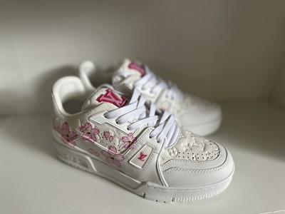 Louis Vuitton モノグラムスニーカー ホワイト/ピンク Louis Vuitton X Takashi Murakami Cherry Blossom Sakura Sneaker In