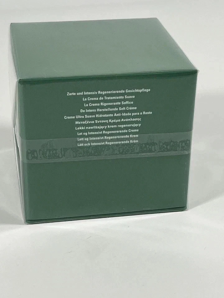 LA MER The Moisturizing Cream 2oz./60ml. NEW, SEALED - Image 2 of 2