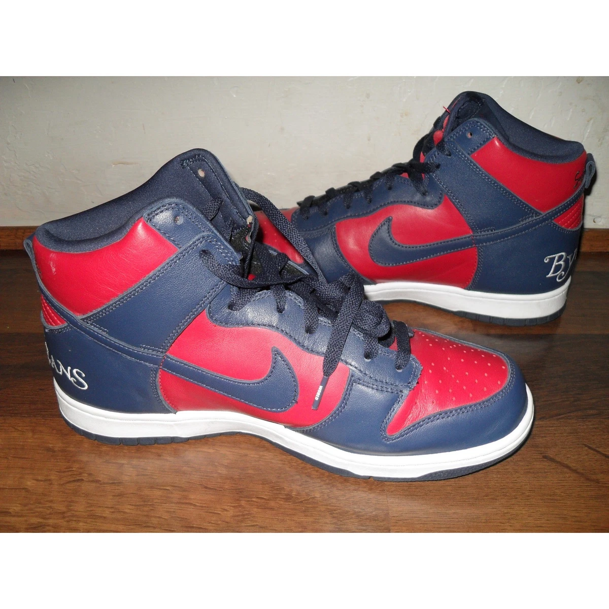 Preços baixos em Nike Dunk High Supreme Red | eBay