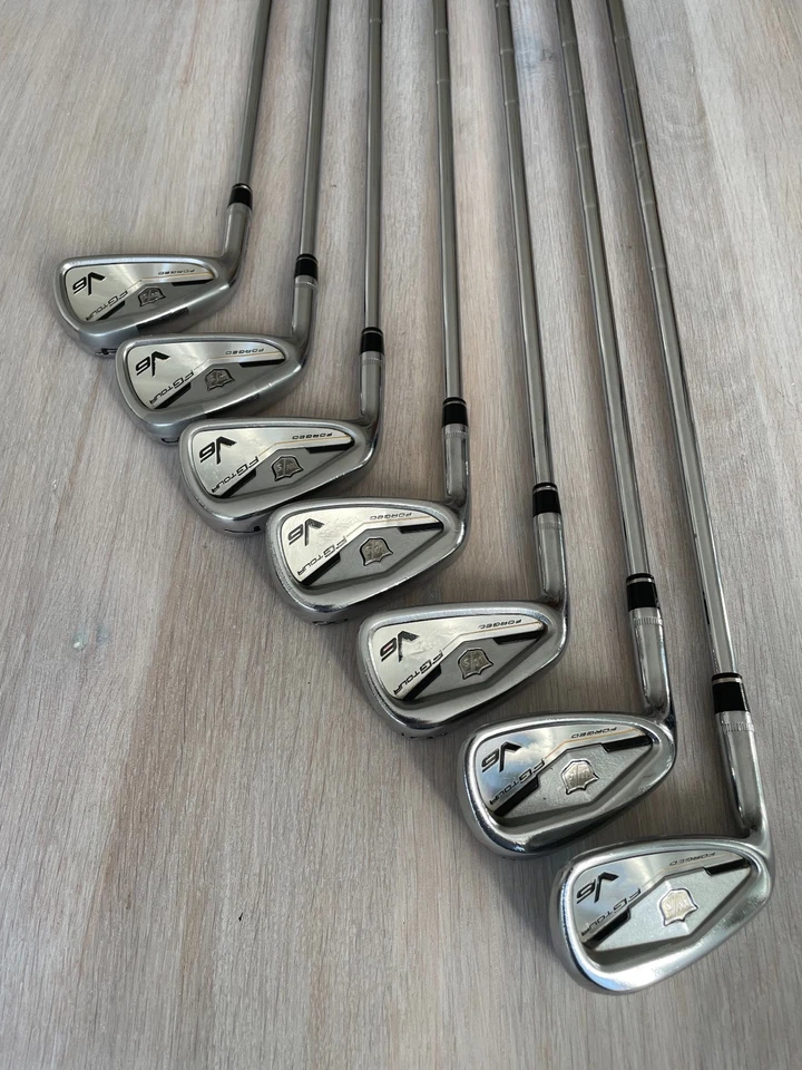 WILSON FG Tour V6  forged irons