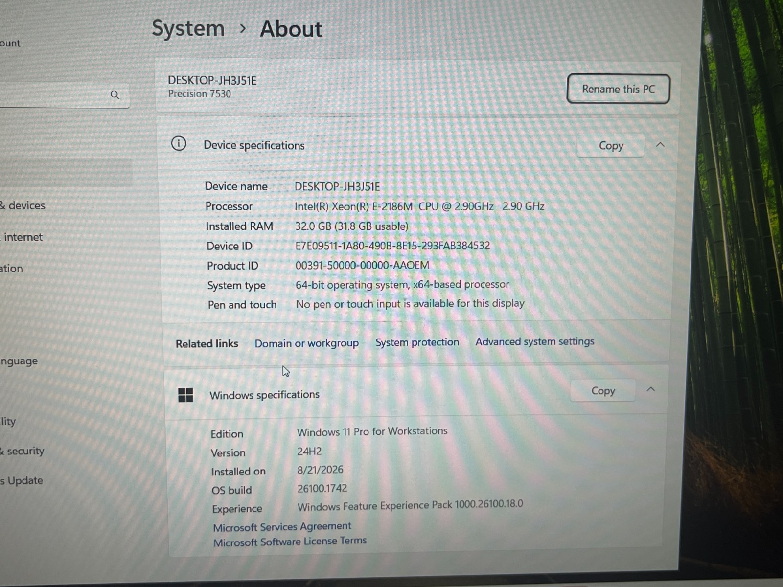 Dell Precision 7530, 15.6-Inch Laptop, with xeon