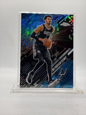 2025 Topps Chrome Blue Go Time Refractor VICTOR WEMBANYAMA (#'d / 150) Spurs