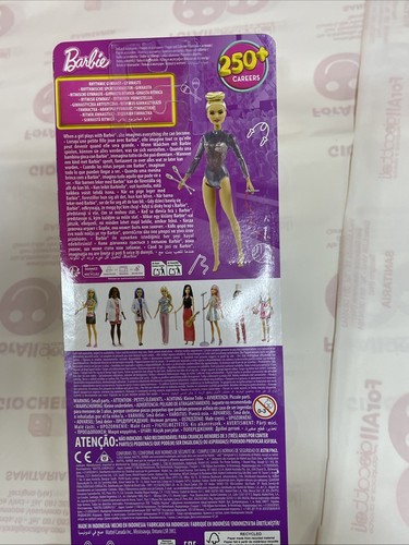Barbie -Ginnasta, Bambola Bionda con Coloratissimo Body, 2 Bastoni e Nastro, Gio - Foto 6 di 7