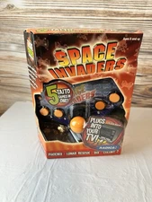 Radica Arcade Legends Space Invaders / 5 Taito Games in One Plug Into TV New