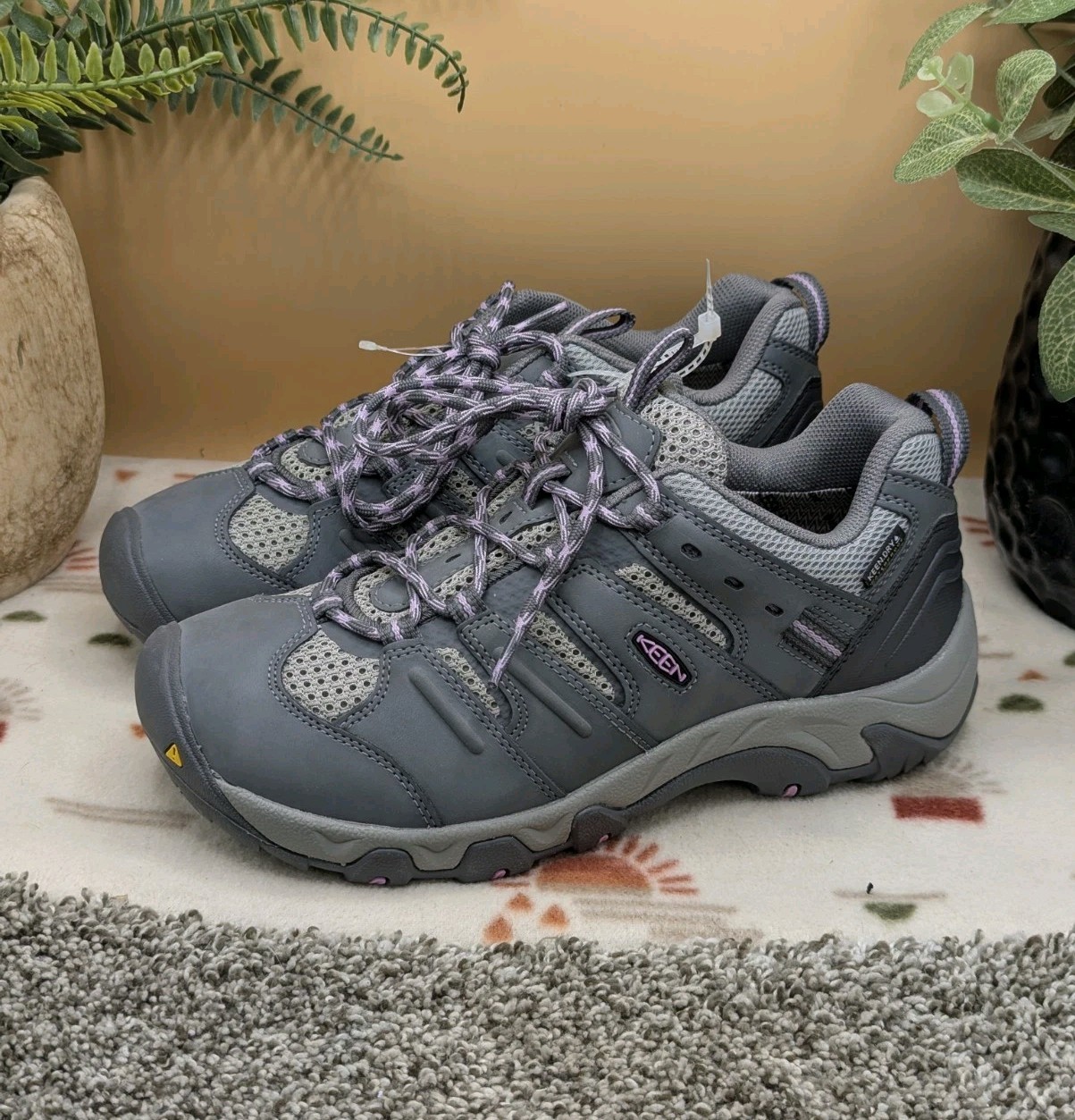 Scarpe da donna NUOVE Keen Koven taglia 7 5 escursionismo trail passeggio stivali casual outdoor