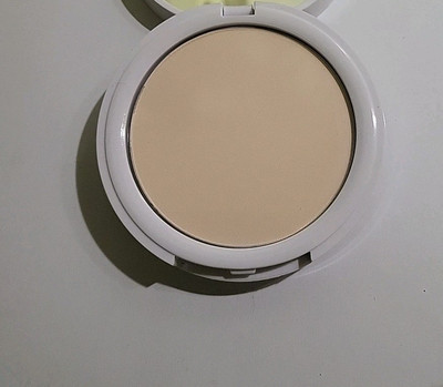 essence Mattifying & Fixing Powder Limited Edition *neu*  