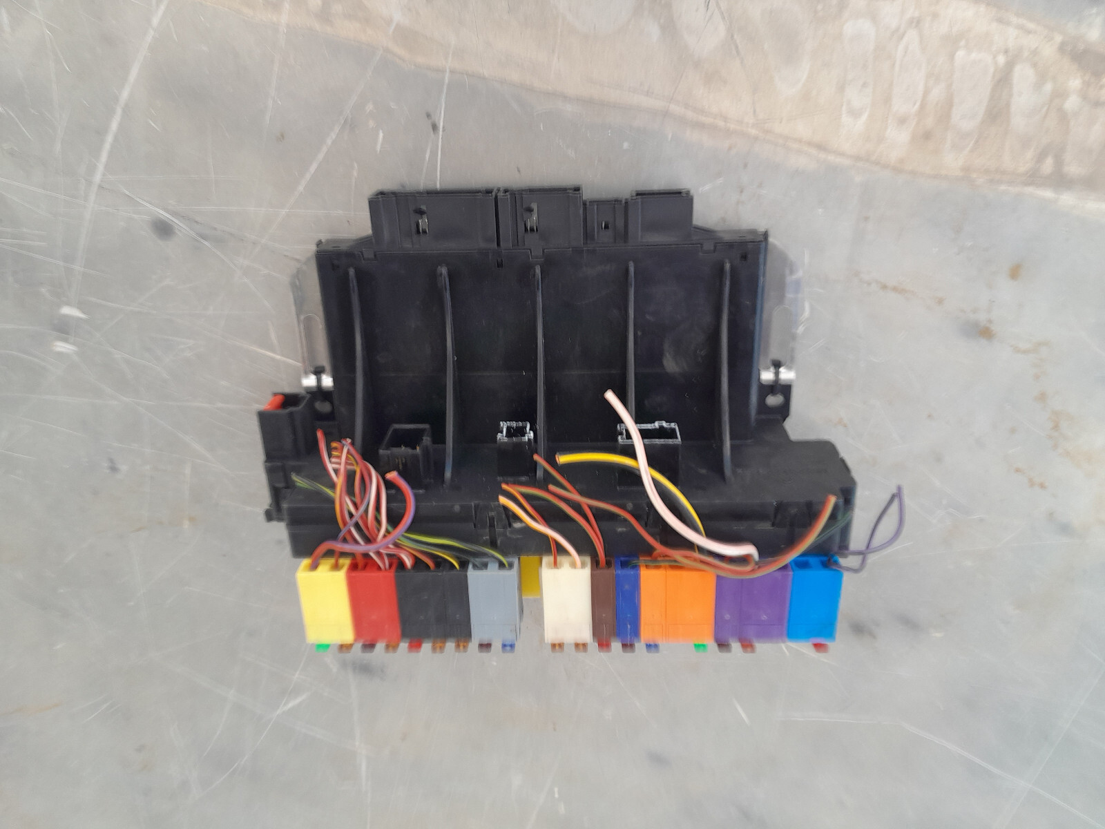 03-12 Mercedes R230 SL500 SL550 SLR Front Left SAM Fuse Box Control Module OEM