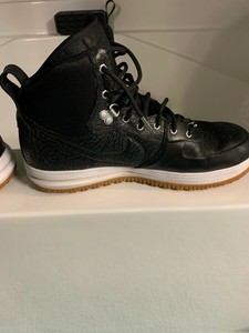 nike duckboot size 13