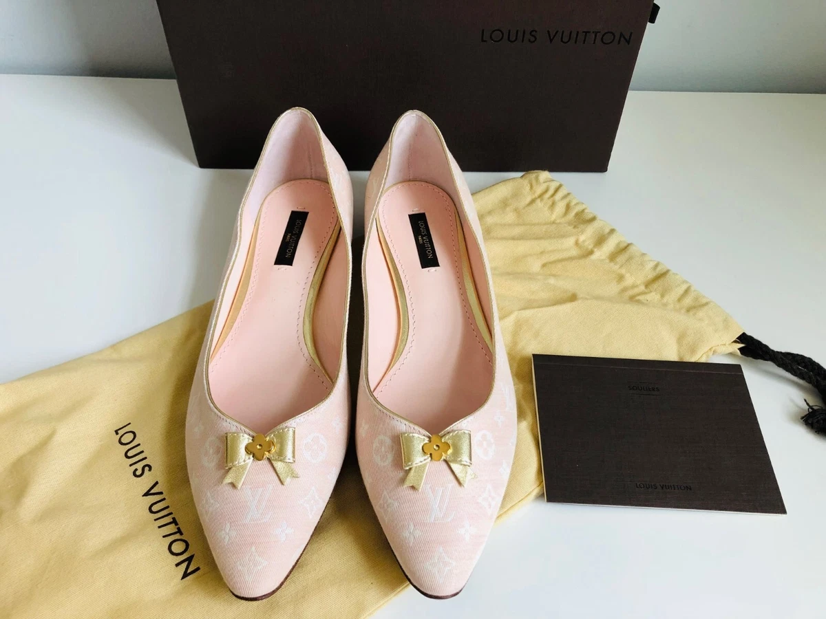 NIB Authentic LOUIS VUITTON Monogram Canvas Ballet Flats in Pale Pink/Gold  Sz 38