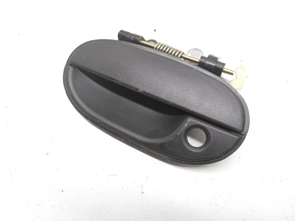 95-99 HYUNDAI ACCENT FRONT LEFT SIDE EXTERIOR DOOR HANDLE OEM, 82650-22001-CA - Image 2 of 4