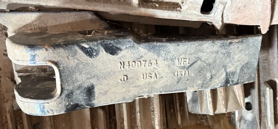 Nuevo de Lote Antiguo John Deere 5” LSR Rip Gen III Hecho en EE. UU. Ripper Point Genuino OEM Fundido Foto 3 de 3