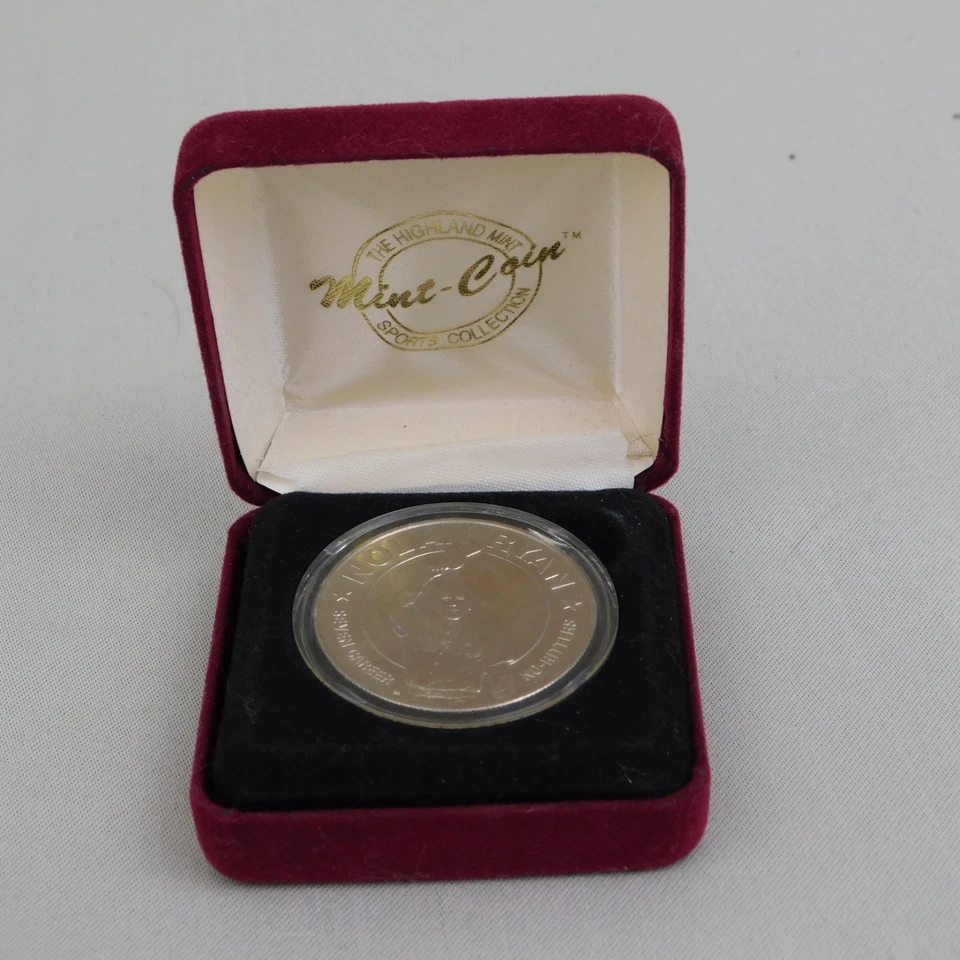 1993 Nolan Ryan Seven Career No-Hitters Liberia One Dollar Silver Coin #7686 - Image 3 of 4