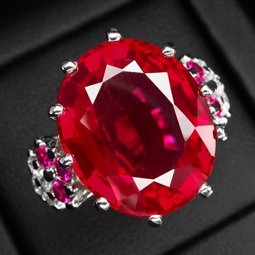 Charming Vivid Red Tourmaline Oval 26.70Ct 925 Sterling Silver Handmade Rings