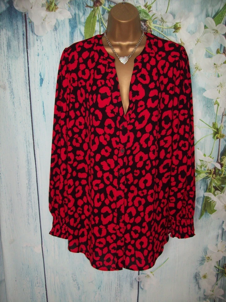 New Look Curves Red Black Leopard Print Blouse Size 24 V Neck Long Sleeve Shirt - Image 2 of 4