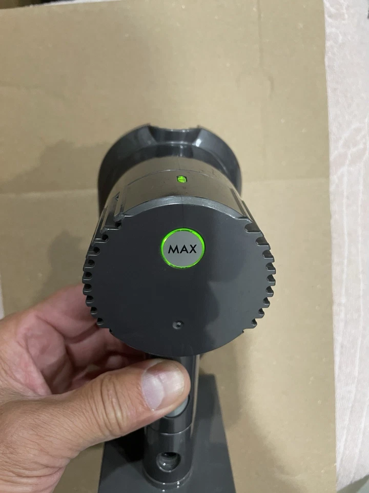 Cabezal de motor de aspiradora de varios pisos Dyson DC35 solamente - funciona - con batería Foto 4 de 4