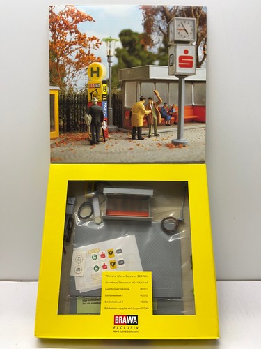 Brawa 5910 escala H0 1/87 kit de equipamiento parada de autobús 13 piezas | Zustand: Gebraucht