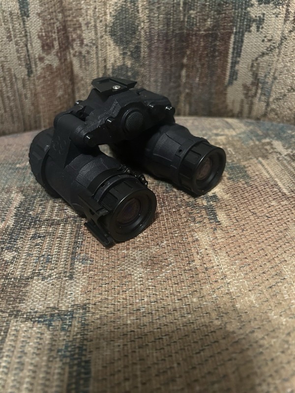 PVS-69/PVS-31 Binocular Night Vision Goggles NVG Analog