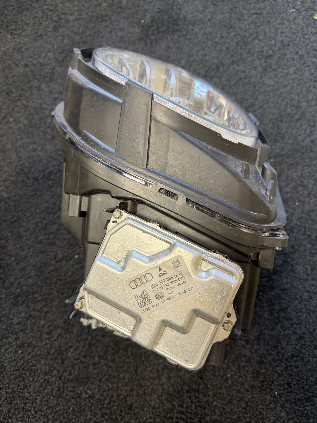 Bentley Bentayga 2015-2020 Left Headlight P/N 36A941005H