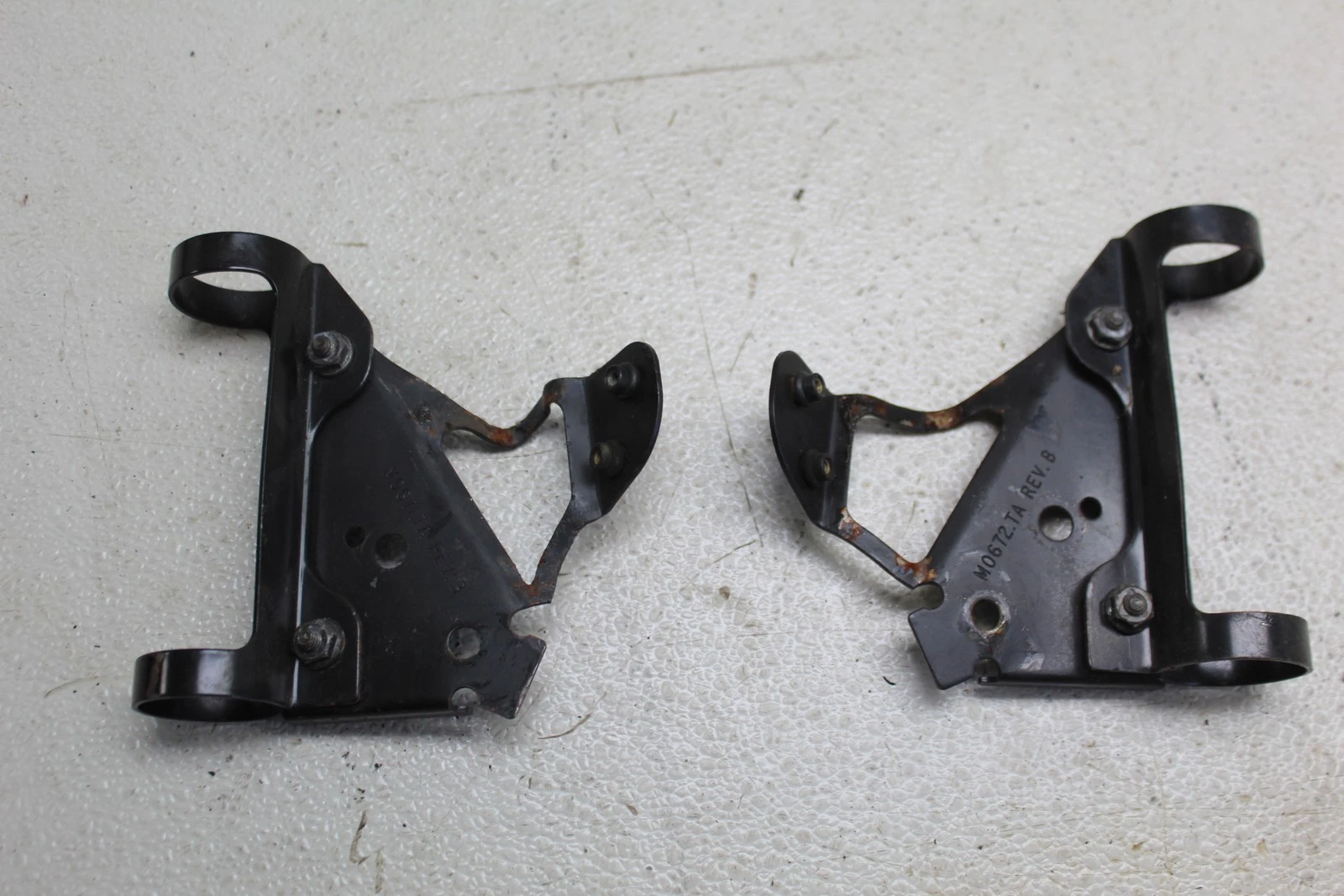 2000-2009 Buell Blast P3 Single Headlight Head Lamp Light Bracket