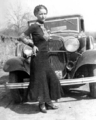 Bonnie and Clyde American Gangster Portrait, Parker, Gang 32' Ford 8x10 Photo 67