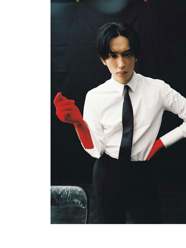 NEWJEANS HIGHSNOBIETY JAPAN ISSUE 11 Japanese Magazine K-POP Emma