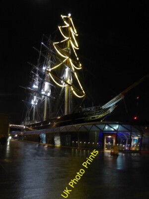 Photo 6x4 The Cutty Sark - dressed for Christmas Greenwich/TQ3977  c2015