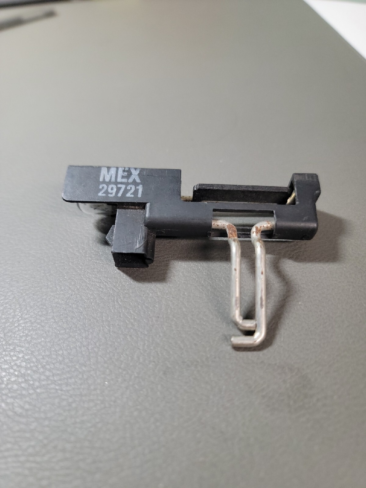 NEW OEM Glove Box Compartment Light Bulb Lamp Explorer Mountaineer