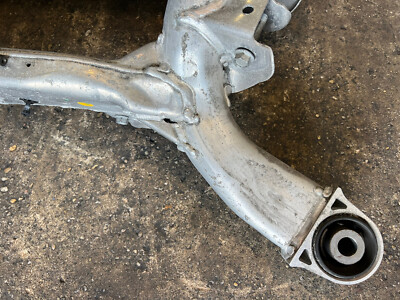 06-07 INFINITI G35 COUPE W/RAS REAR CRADLE CROSSMEMBER SUBFRAME