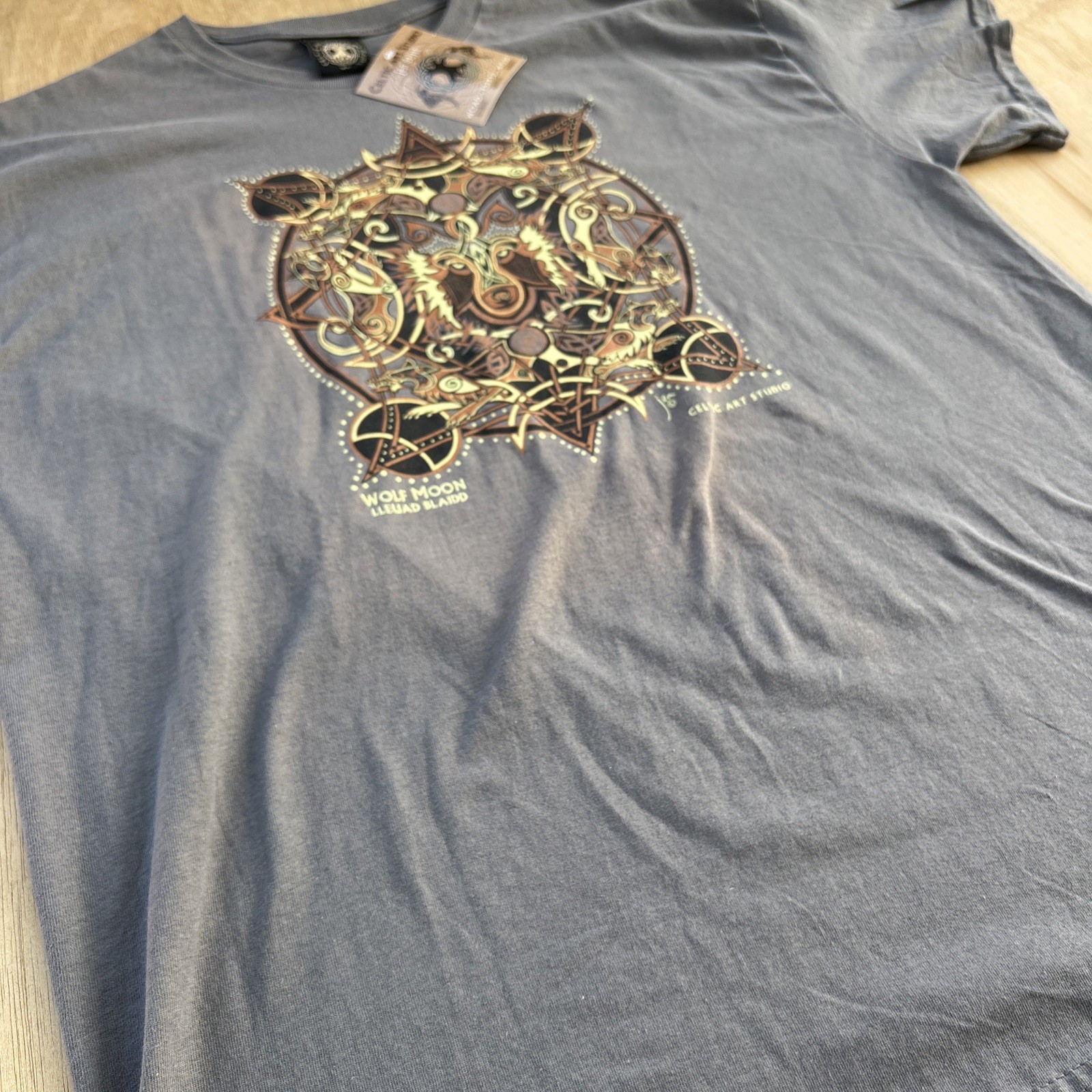 Celtic Art Studio Jen Delyth Wolf Moon Graphic T-Shirt XL USA - New | eBay