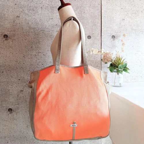 Sac fourre tout Miu Miu jersey nylon cuir bonne qualité pour femme et homme