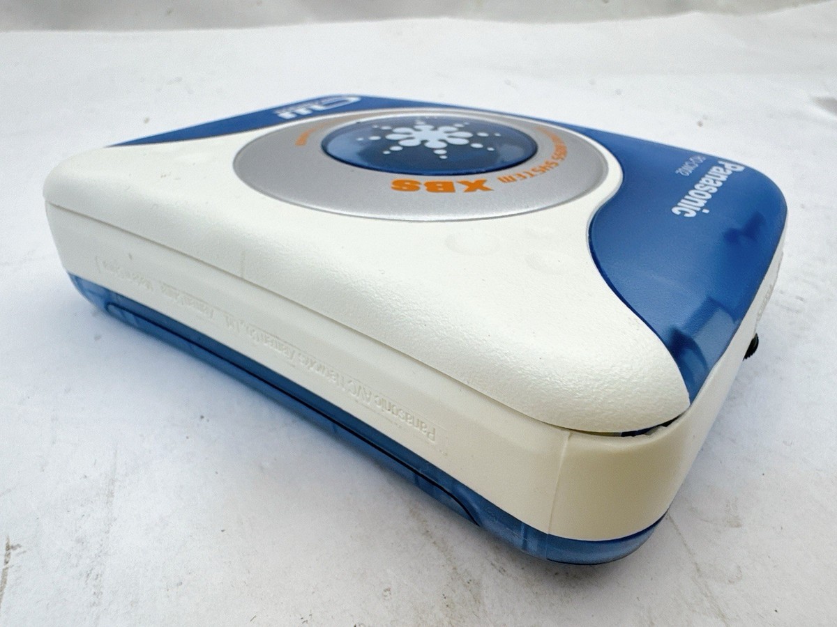 Panasonic RQ-CW02 XBS Stereo Cassette Player Blue Clear Tested