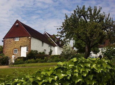 Photo A3 The Spread Eagle Hotel Midhurst A well-renowned hotel in Midhur c2013