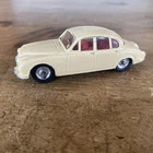 Dinky Toys 195 Jaguar 3.4 Litre Cream Red Interior Vintage Diecast Meccano #c32