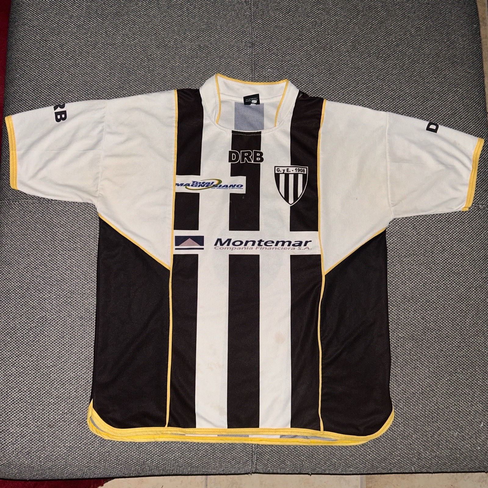 Vintage Y2K Juventus Style Football Soccer Jersey Shirt Men's Size XL Rare 2000s