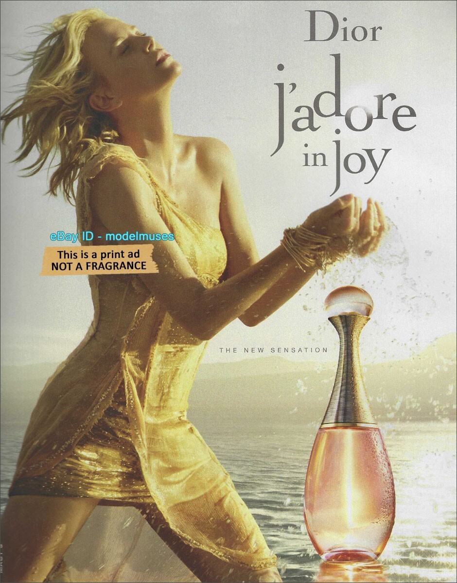 Dior June Editorial 2017 DIOR Handbags 2-Page Magazine PRINT AD